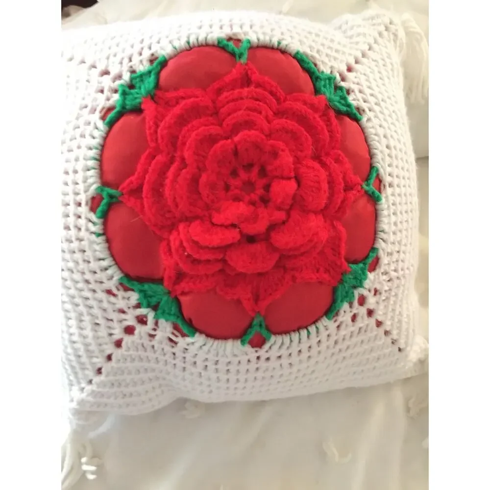 Crochet Flower Rose Square‎ Handmade Couch Bed Pillow Tassels Red White